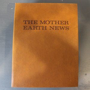 Binders The Mother Earth News Magazines- Volumes 38- 44 (5 of 13)